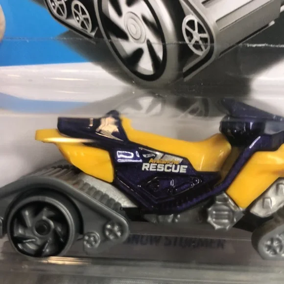 Snow Stormer - Picture 5 of 6